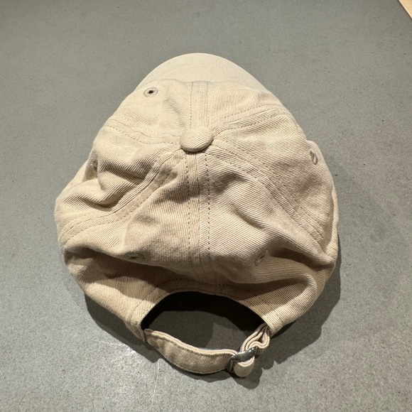 Drôle de monsieur - not from Paris Madame cap - Picture 2 of 3